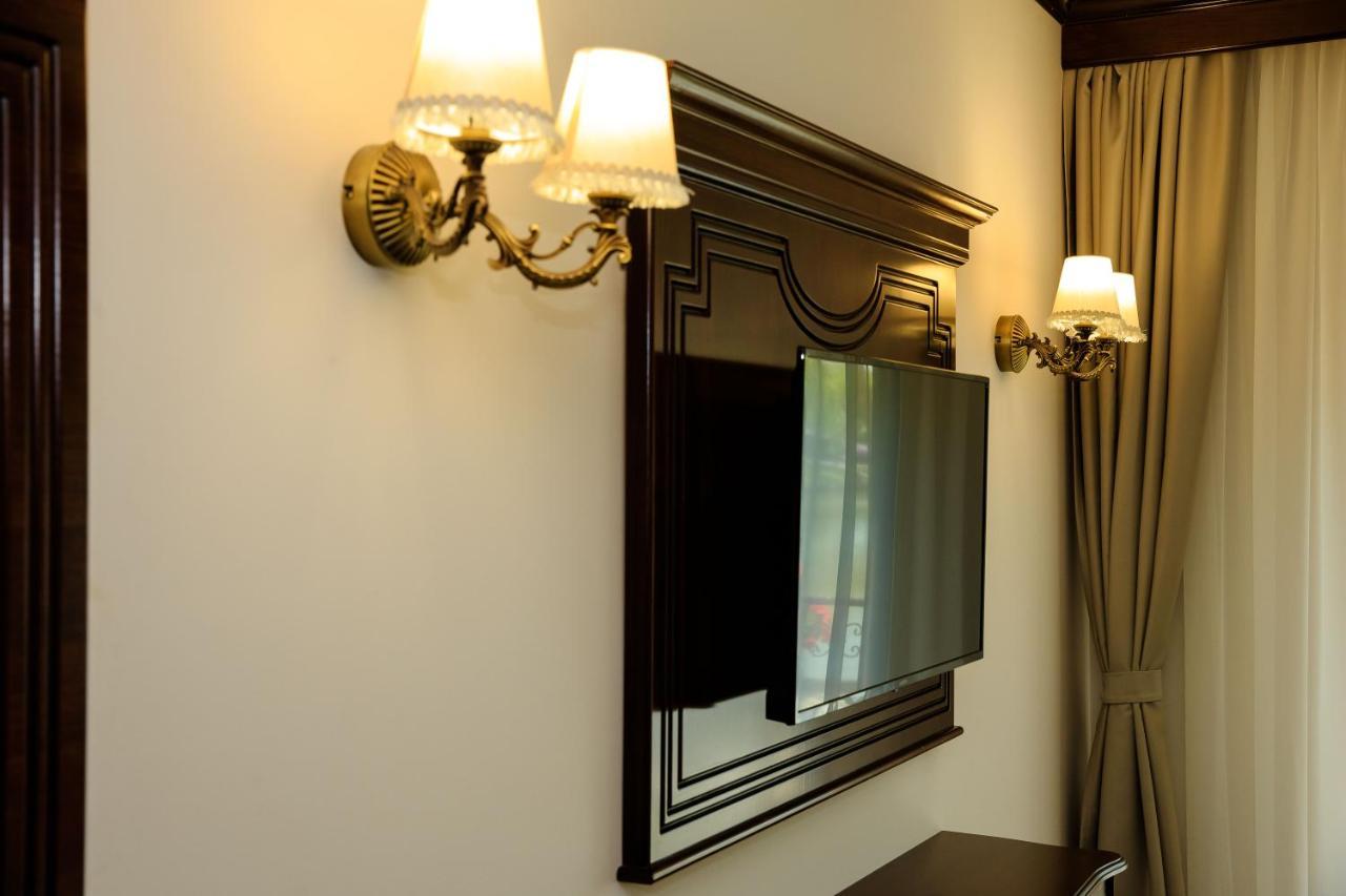 La Casa Cu Stuf Hotel Baldovinesti ภายนอก รูปภาพ