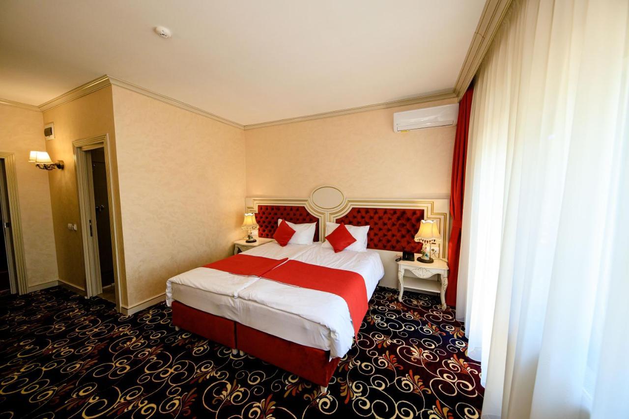 La Casa Cu Stuf Hotel Baldovinesti ภายนอก รูปภาพ