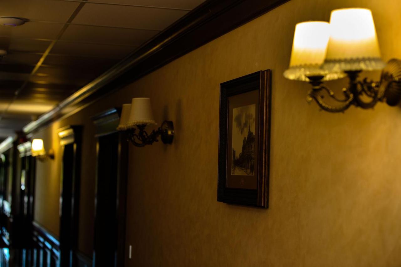 La Casa Cu Stuf Hotel Baldovinesti ภายนอก รูปภาพ